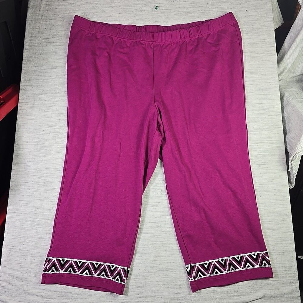 Bob Mackie Wearable Art Women’s 3X Capri Pants Pink Sequin Trim Stretch